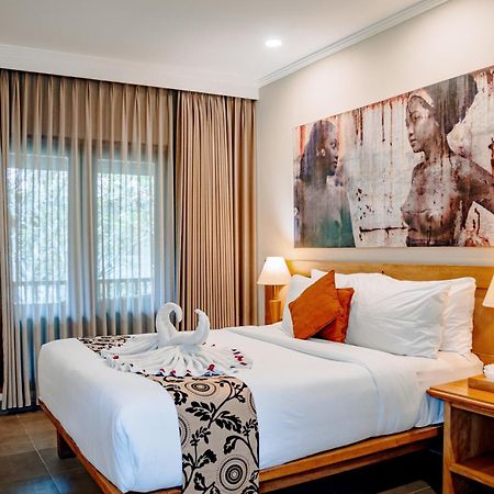 Puri Raja Hotel Легиан Экстерьер фото