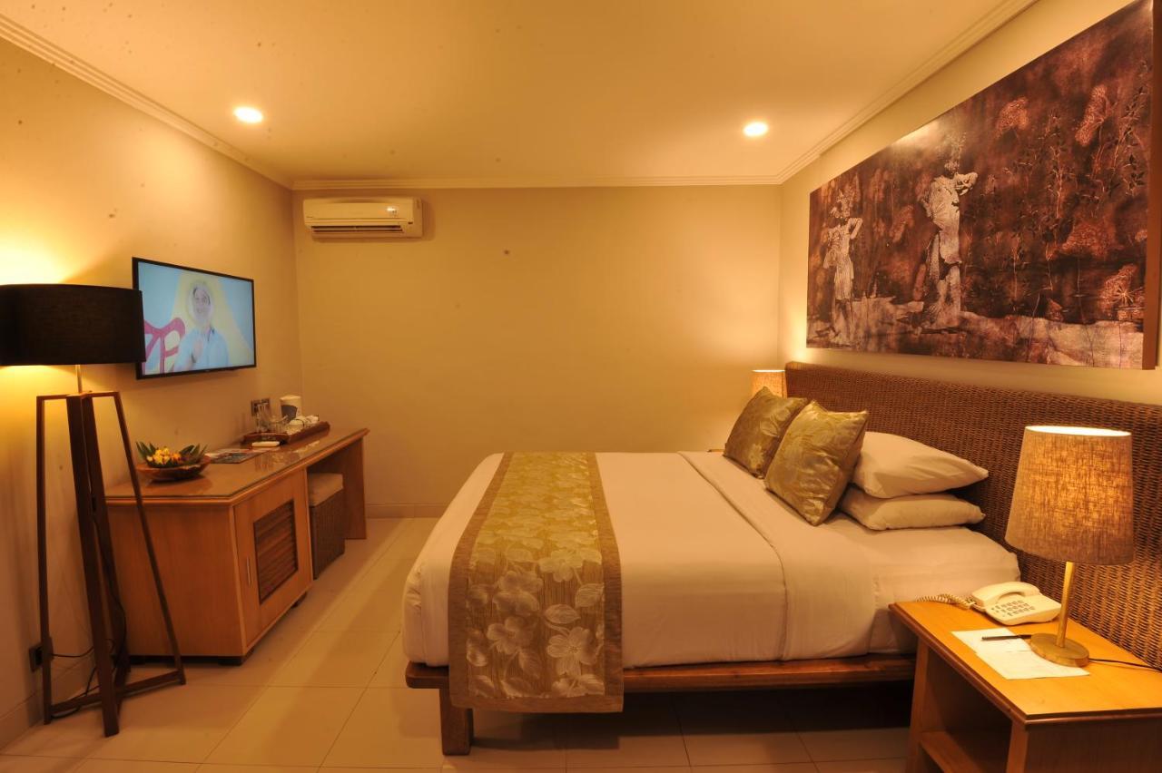 Puri Raja Hotel Легиан Экстерьер фото
