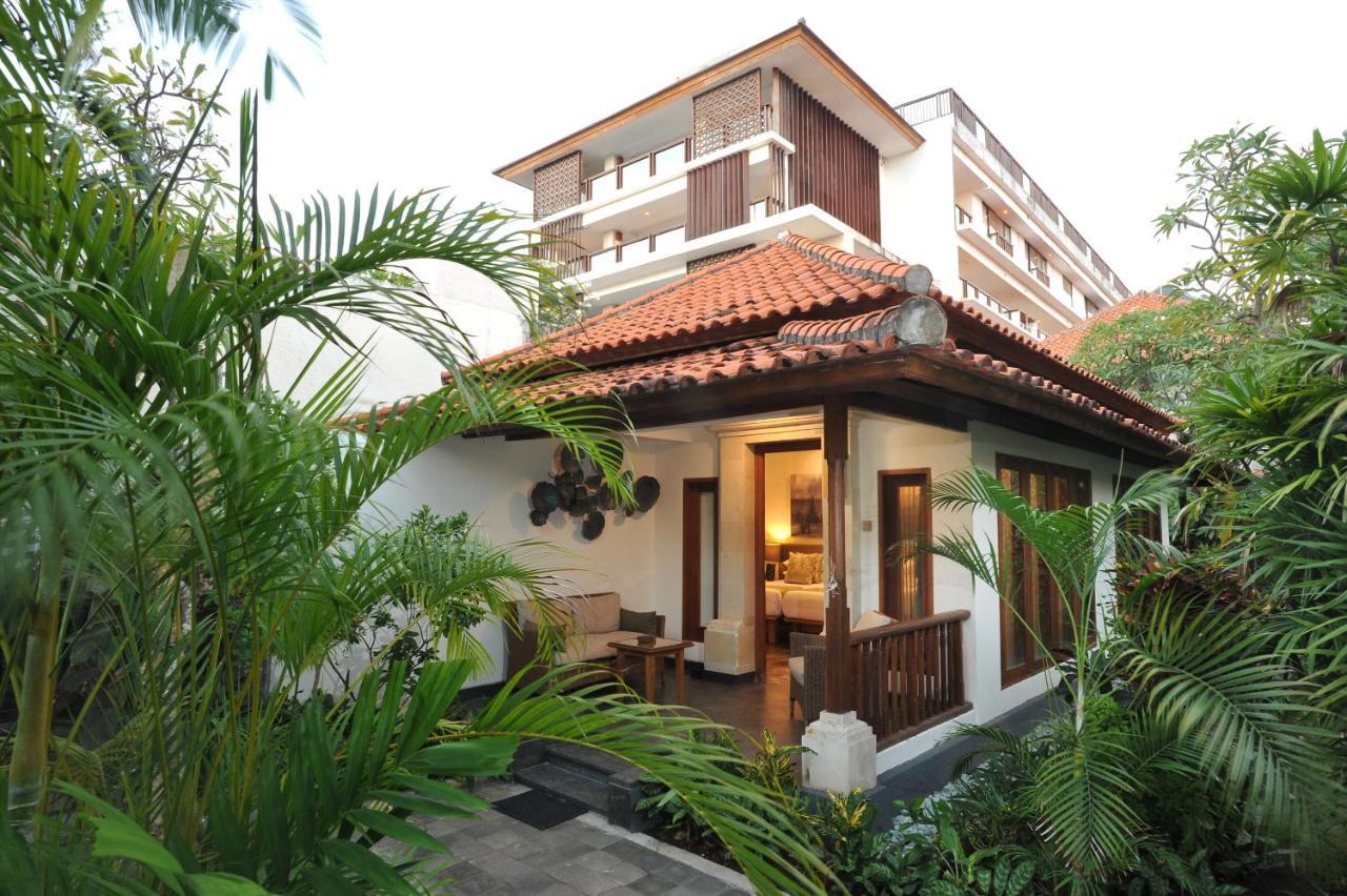 Puri Raja Hotel Легиан Экстерьер фото