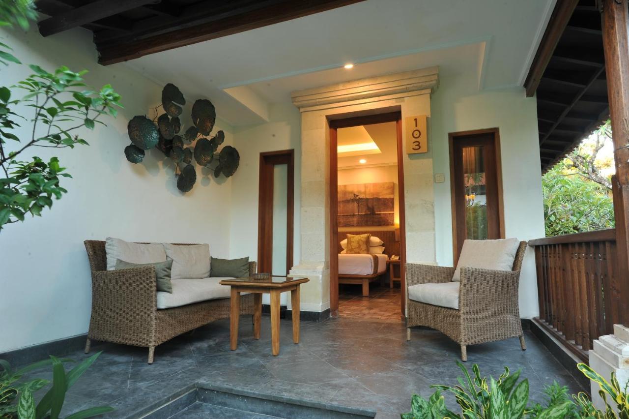 Puri Raja Hotel Легиан Экстерьер фото