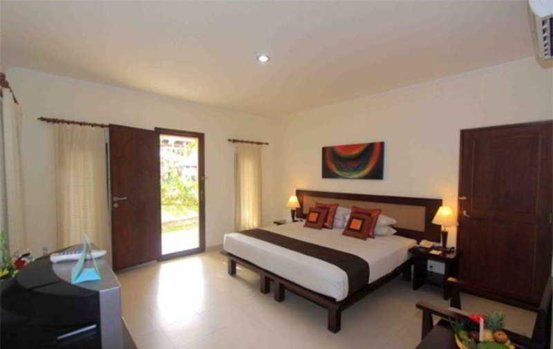 Puri Raja Hotel Легиан Экстерьер фото