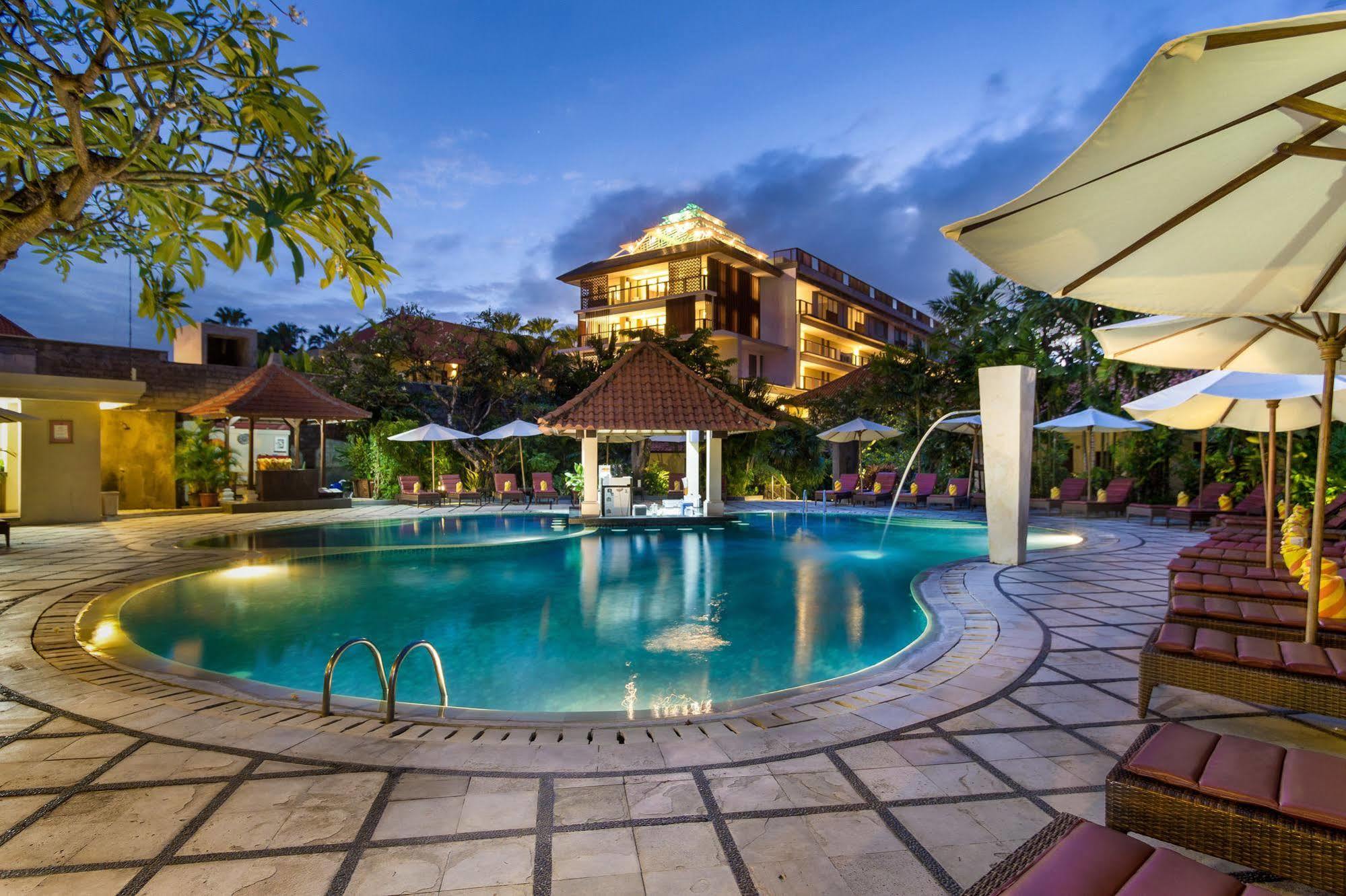 Puri Raja Hotel Легиан Экстерьер фото